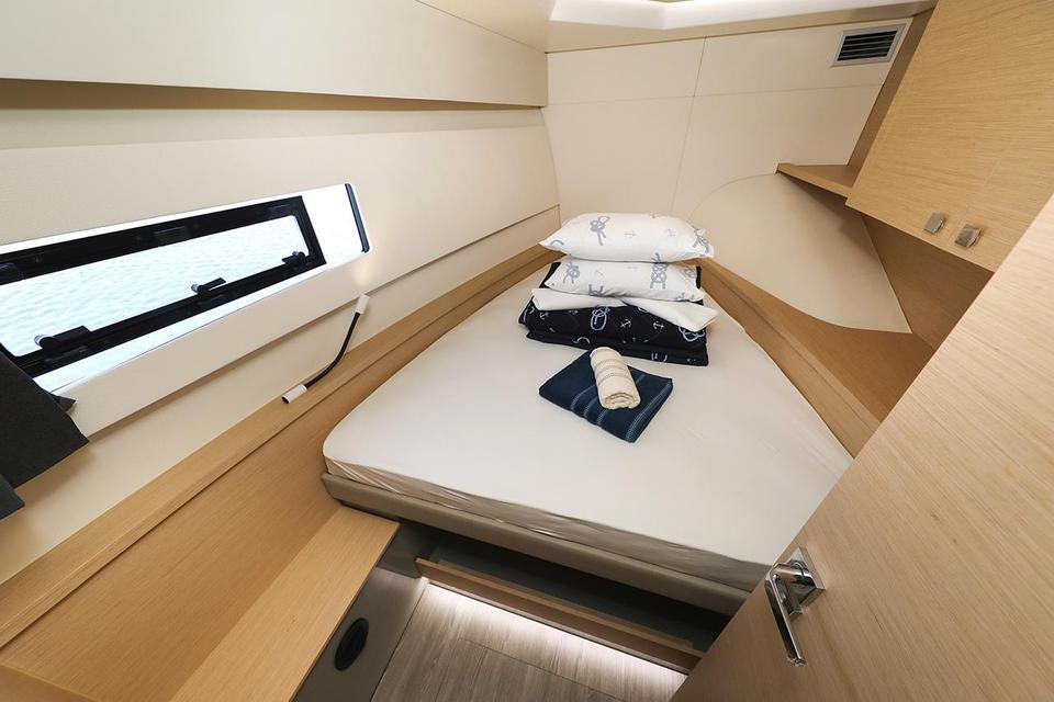 Motor Catamaran Fountaine Pajot MY 37 (32)