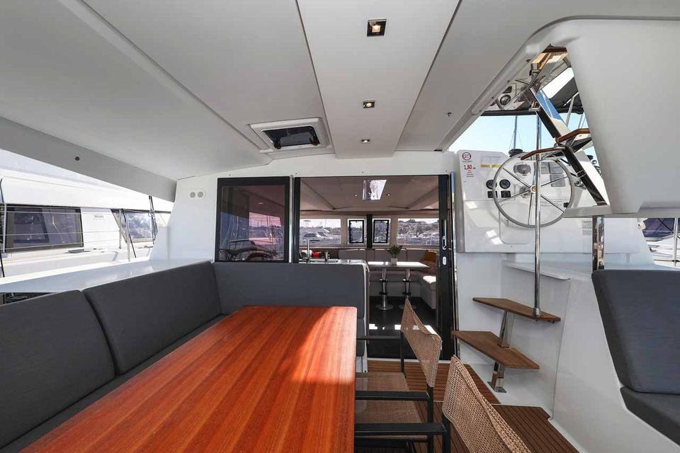 Fountaine Pajot Isla 40 (9)