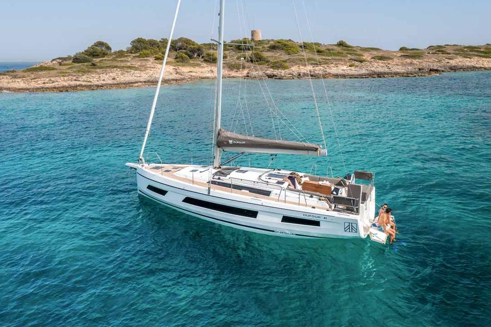 Dufour 41 Performance