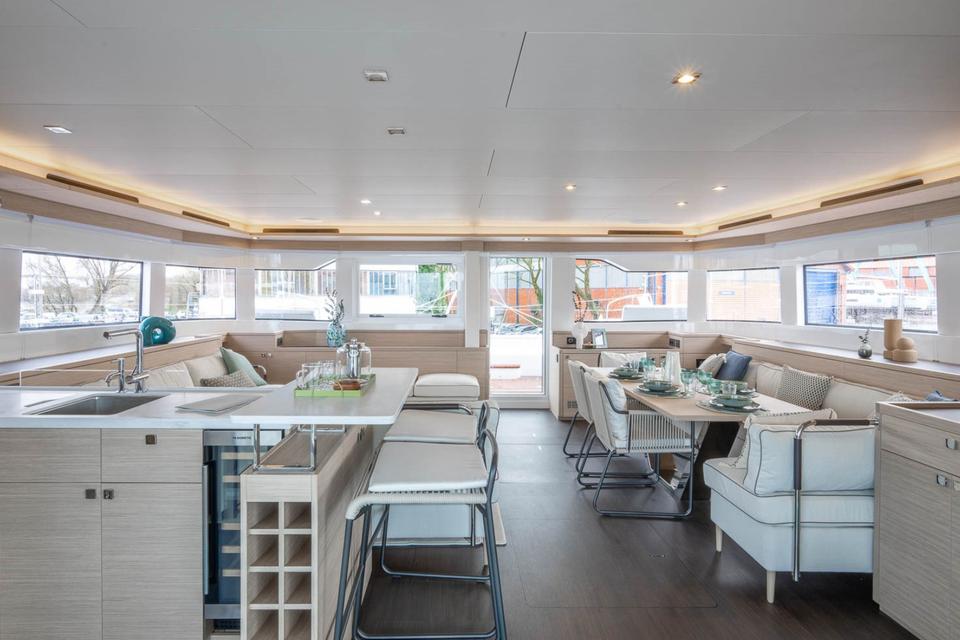 Beneteau Oceanis Clipper 411 (21)