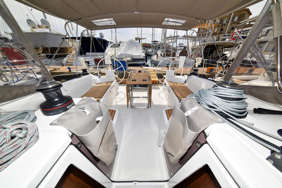 Beneteau Oceanis 40.1 (12)