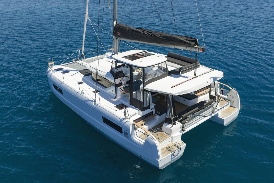Lagoon 43 (8)
