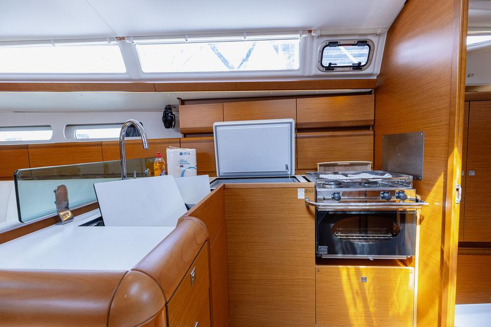 Jeanneau Sun Odyssey 449 (41)