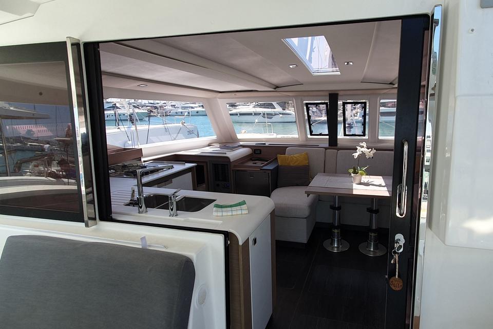Fountaine Pajot Isla 40 (6)