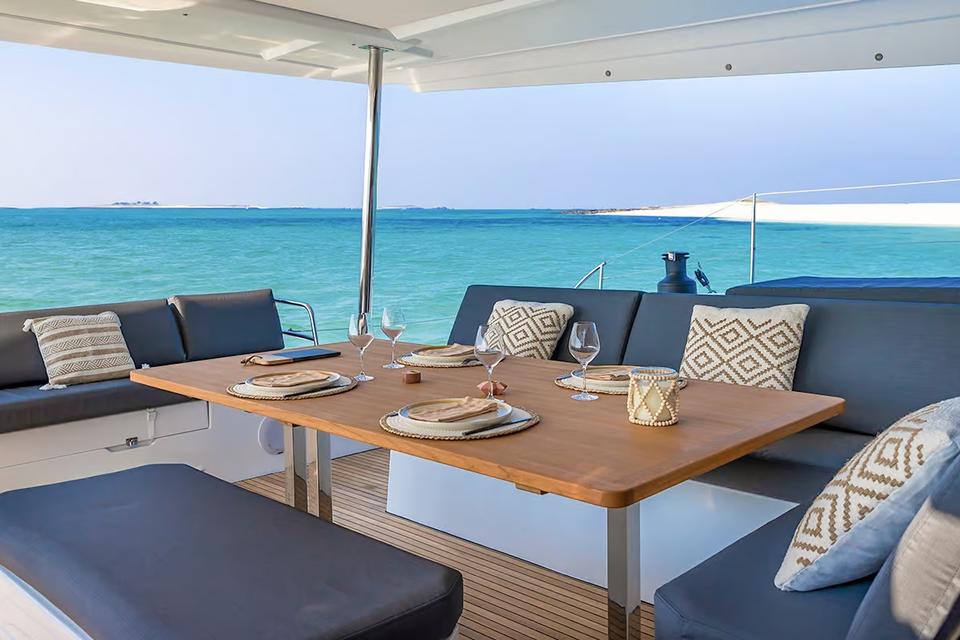 Fountaine Pajot Aura 51 (11)