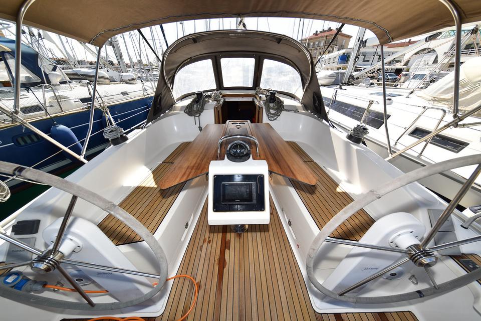 Bavaria 37 (19)