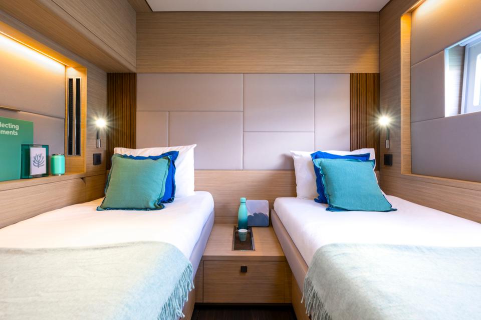 Beneteau Oceanis Clipper 411 (17)