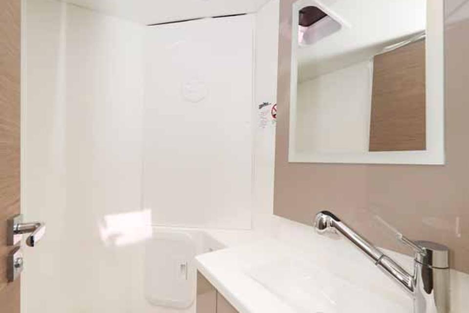 Fountaine Pajot Isla 40 (31)