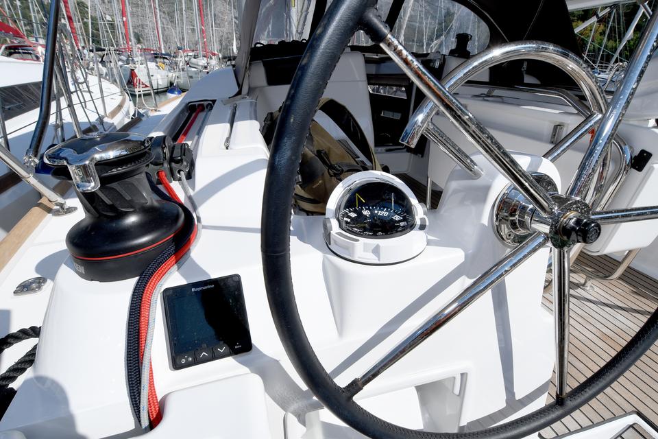 Jeanneau Sun Odyssey 419 (10)
