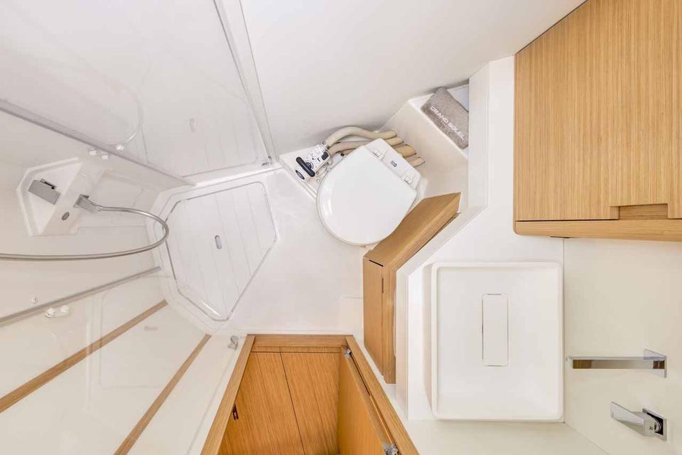 Grand Soleil 44 Performance (15)