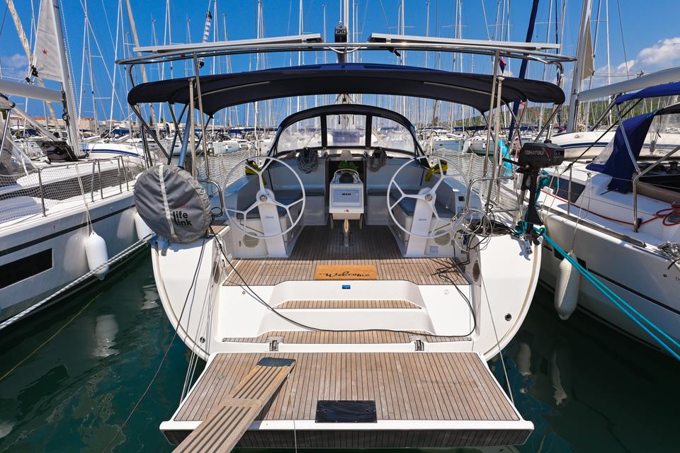 Bavaria Cruiser 46 (35)