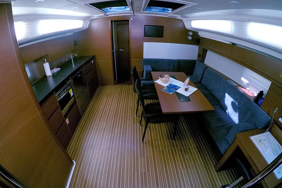 Dufour 460 Grand Large (3)