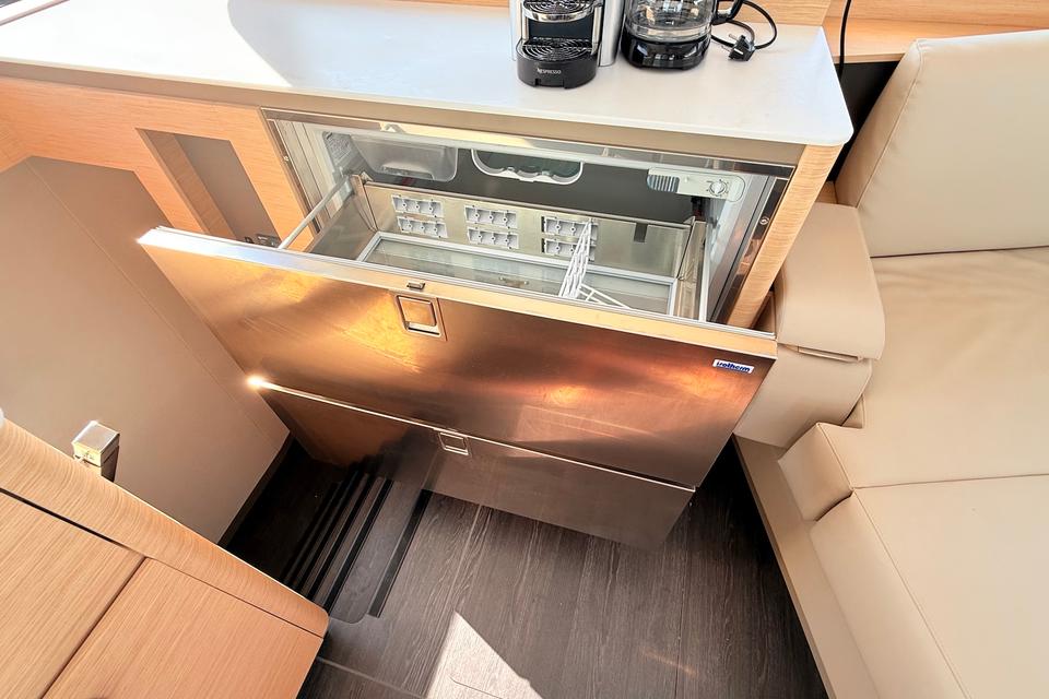 Fountaine Pajot Aura 51 (4)
