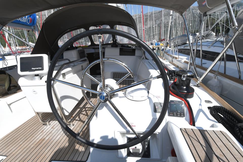 Jeanneau Sun Odyssey 419 (6)