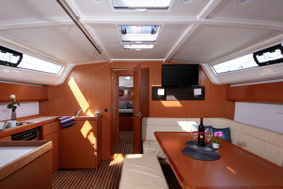 Bavaria Cruiser 51 (20)