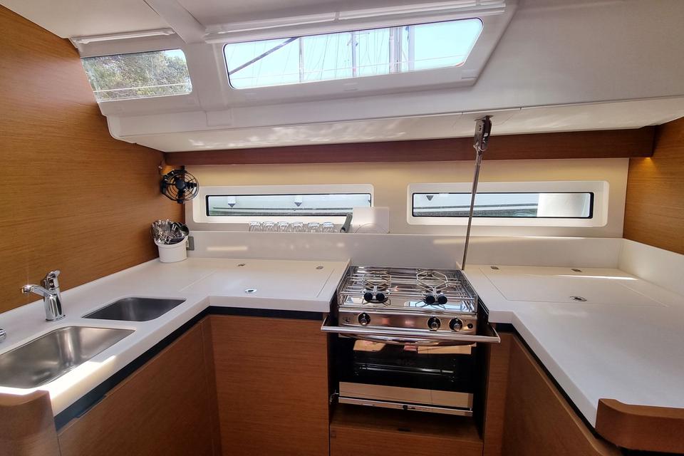 Jeanneau Sun Odyssey 490 (39)
