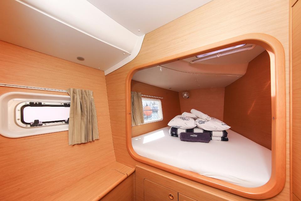 Lagoon 380 S2 (33)