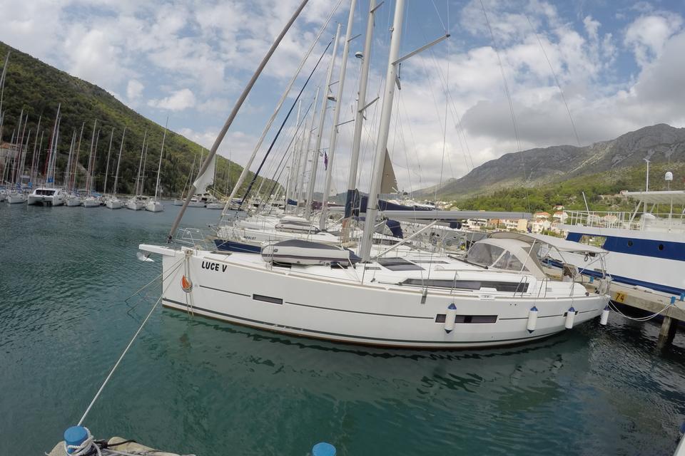 Dufour 512 Grand Large (19)