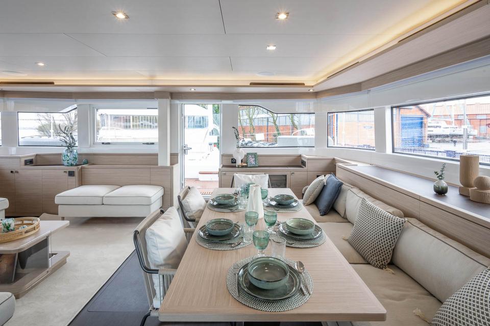 Beneteau Oceanis Clipper 411 (19)