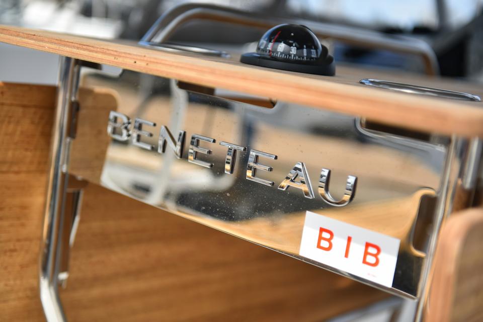 Beneteau Oceanis 40.1 (8)