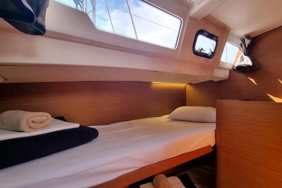 Jeanneau Sun Odyssey 490 (23)