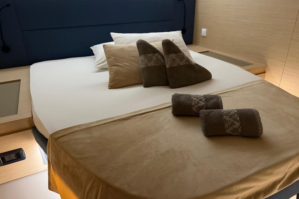 Fountaine Pajot Aura 51 (22)