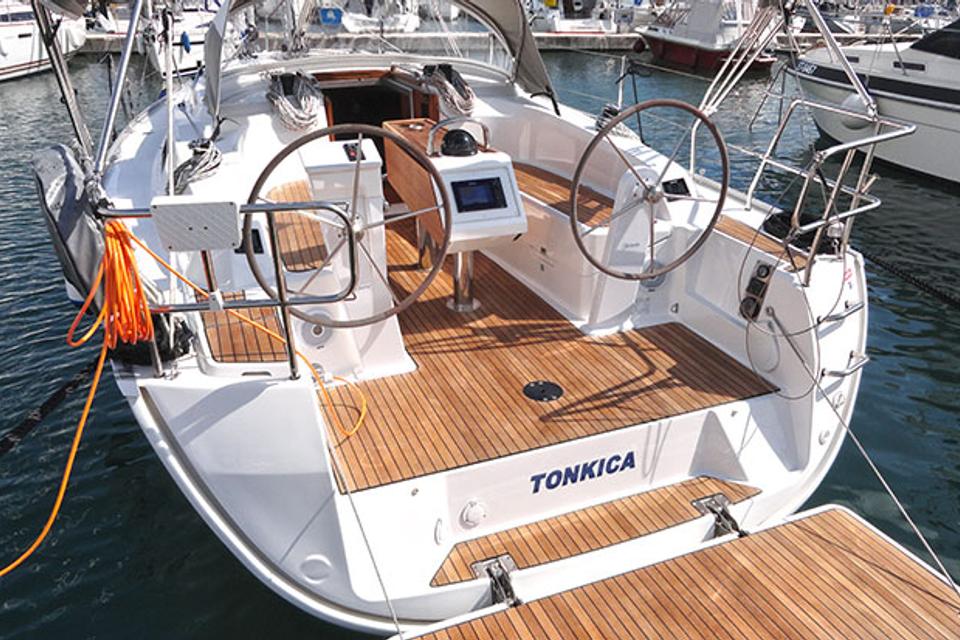Bavaria Cruiser 34 (3)