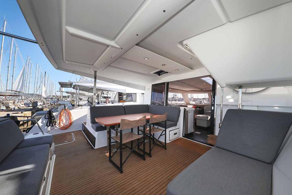 Fountaine Pajot Isla 40 (8)