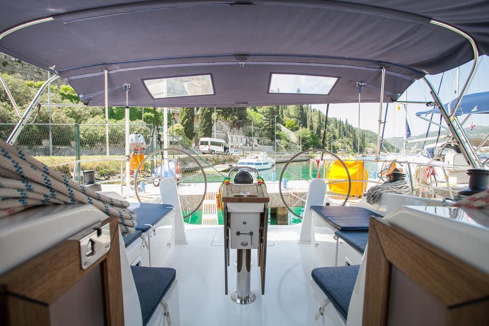 Bavaria Cruiser 51 (9)