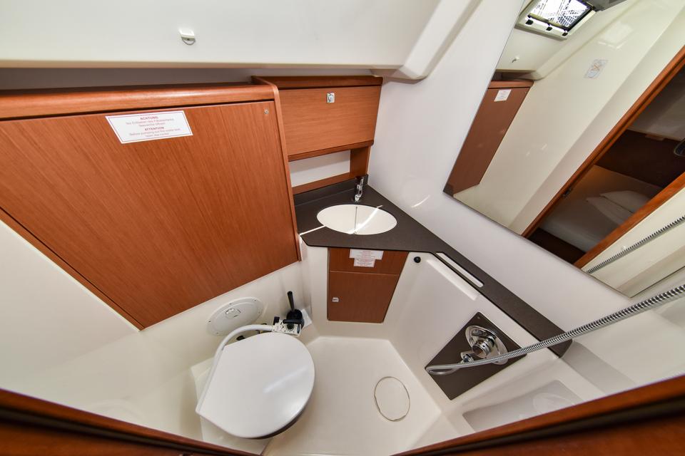 Bavaria Cruiser 46 (52)
