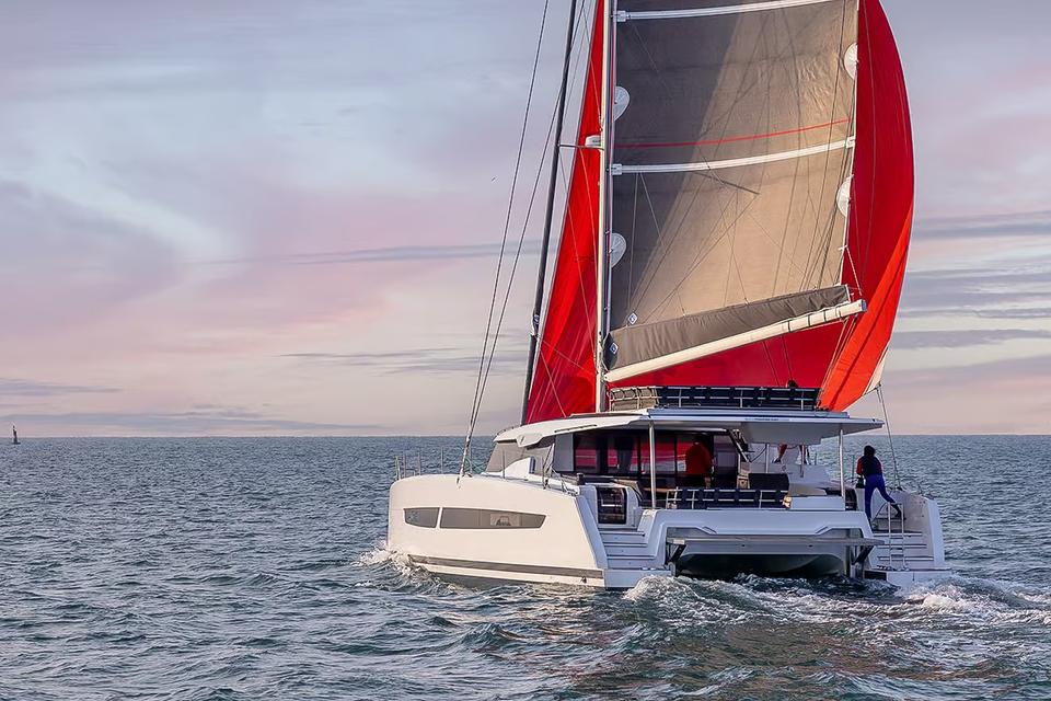 Fountaine Pajot Aura 51 (4)