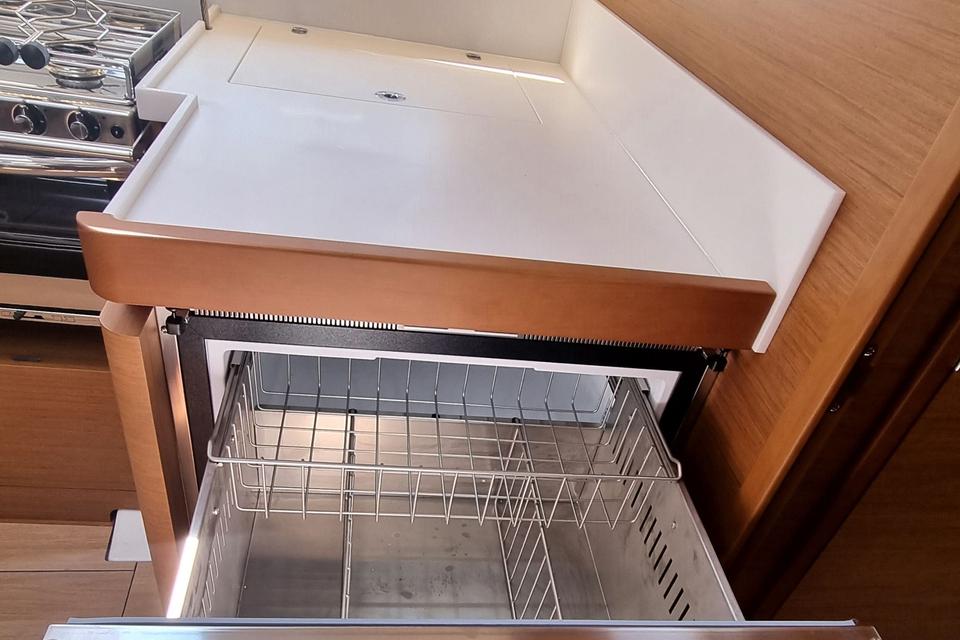 Jeanneau Sun Odyssey 490 (28)