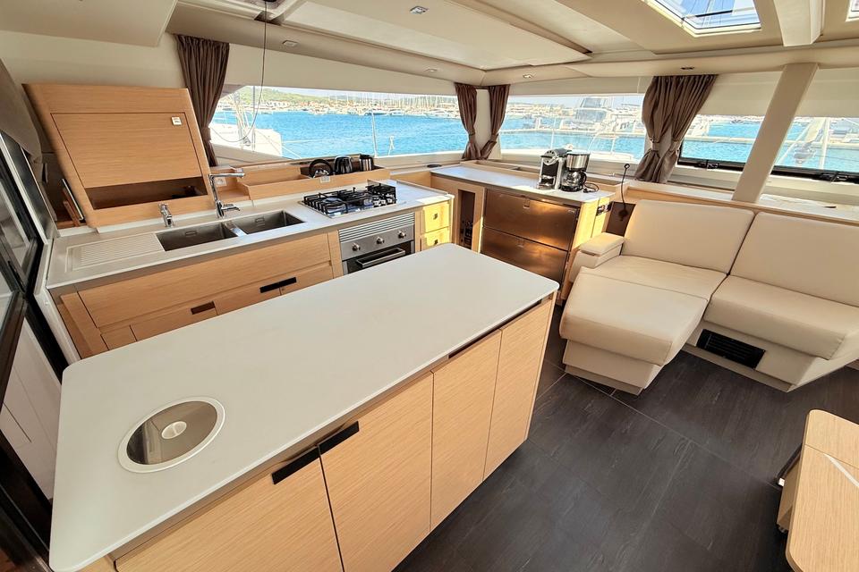 Fountaine Pajot Aura 51 (41)