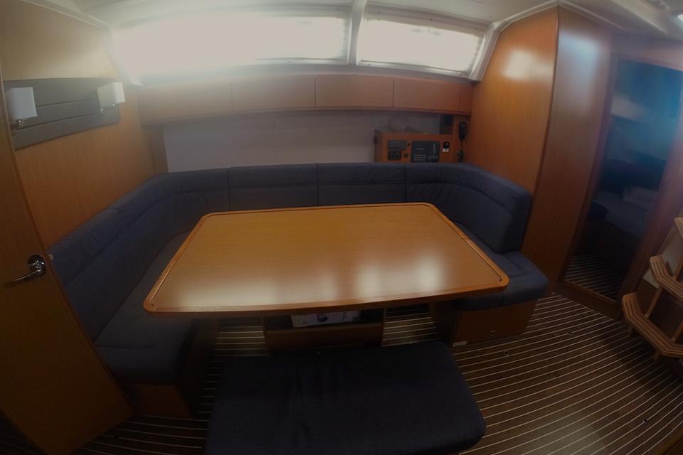Bavaria Cruiser 46 (4)