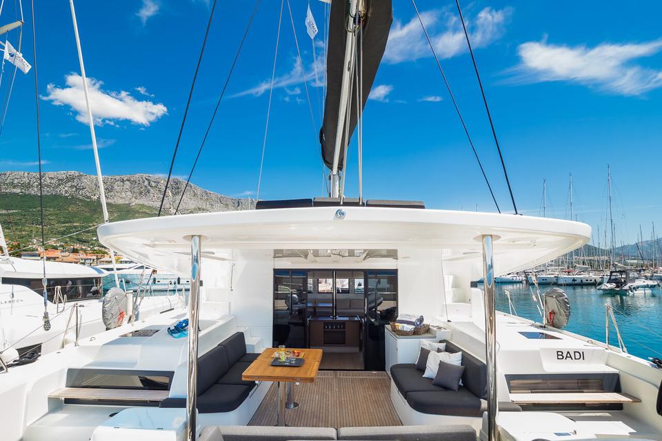Lagoon 50 (3)