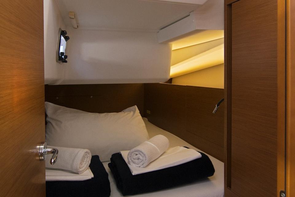 Jeanneau Sun Odyssey 440 (4)