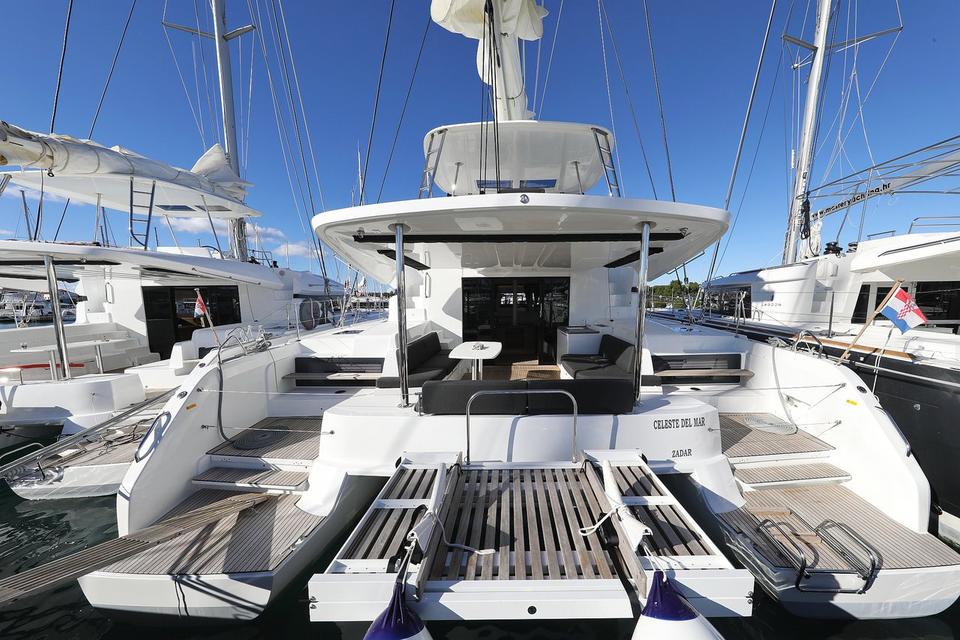 Lagoon 51 (7)