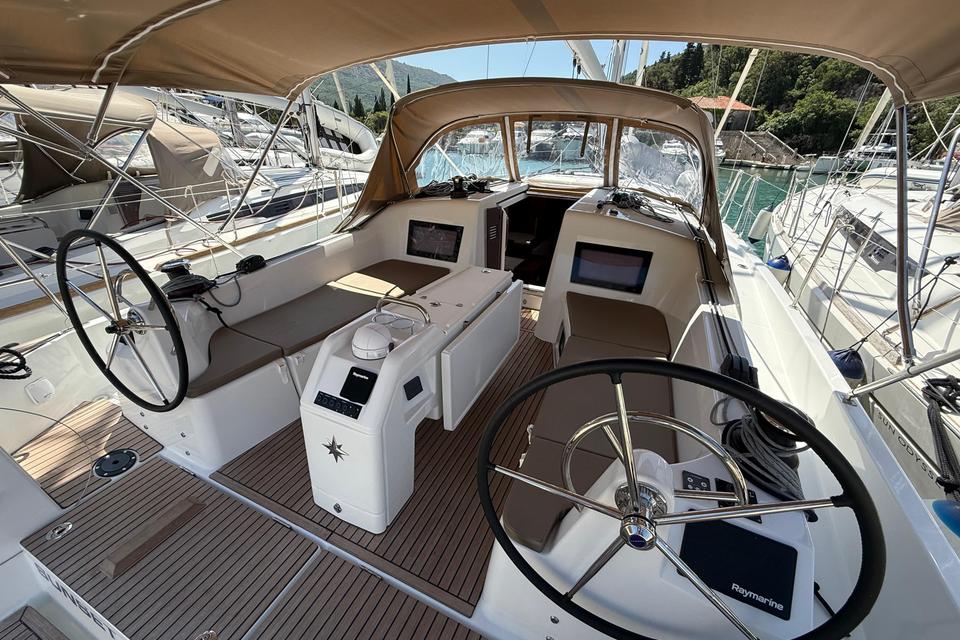 Jeanneau Sun Odyssey 410 (5)