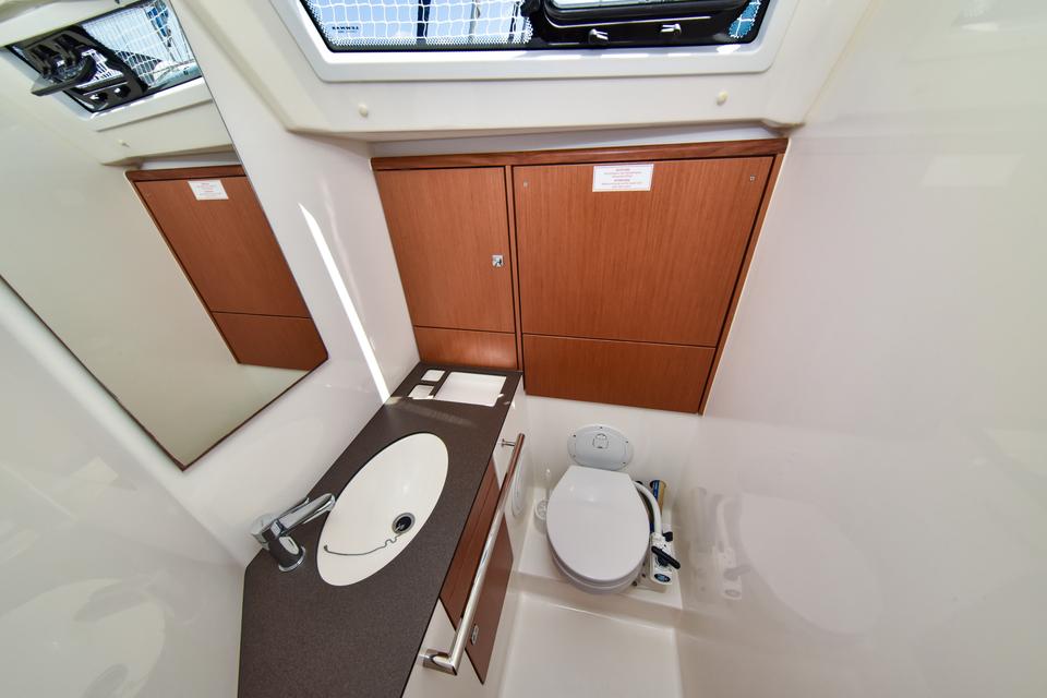 Bavaria Cruiser 46 (44)