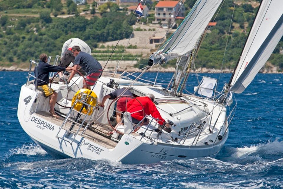 Beneteau First 45 (2)