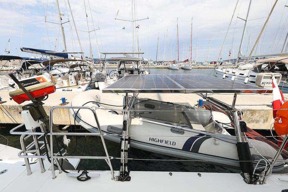 Lagoon 450 F (5)