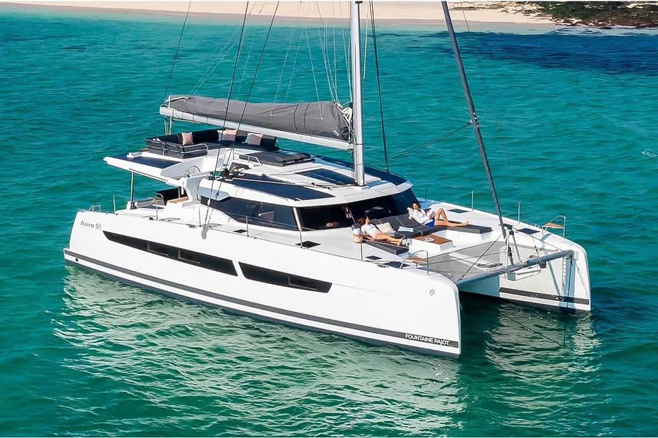 Fountaine Pajot Aura 51