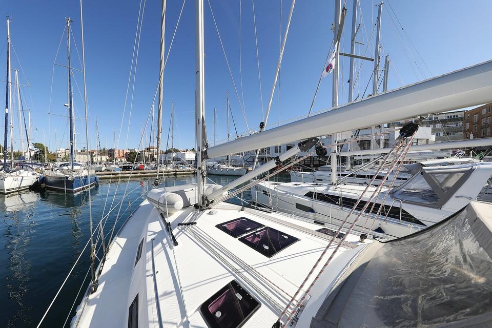 Bavaria Cruiser 40 (29)