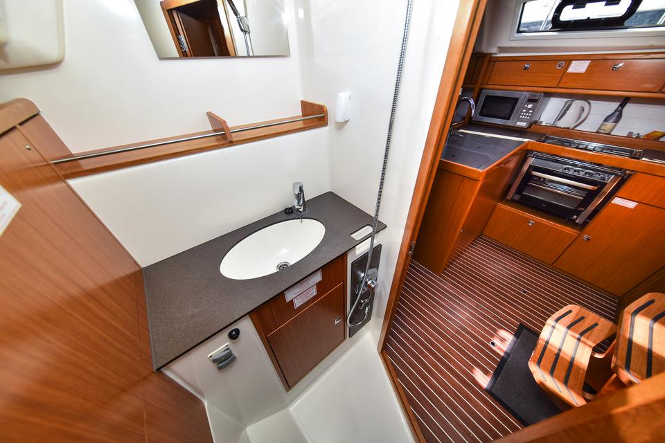 Bavaria 37 (36)