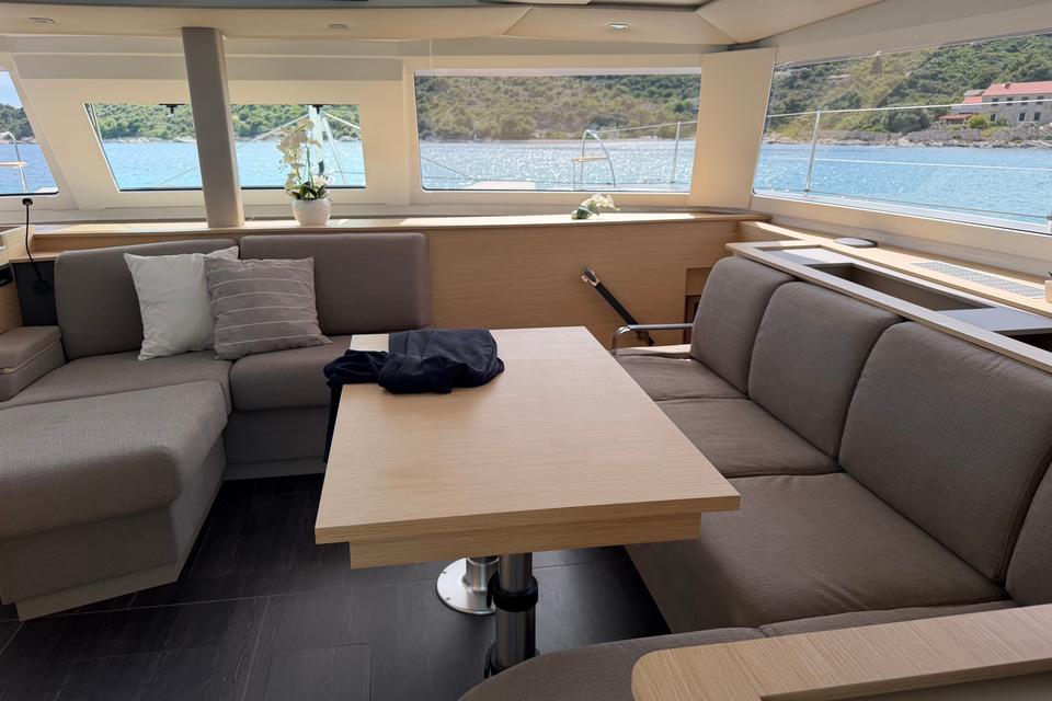 Fountaine Pajot Aura 51 (16)