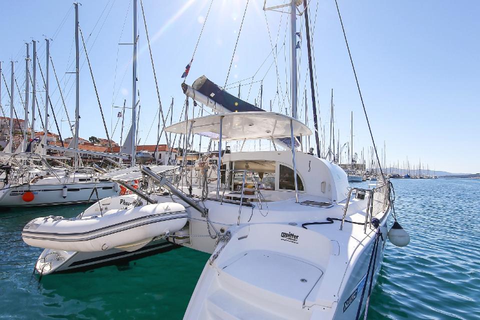 Lagoon 380 S2 (4)