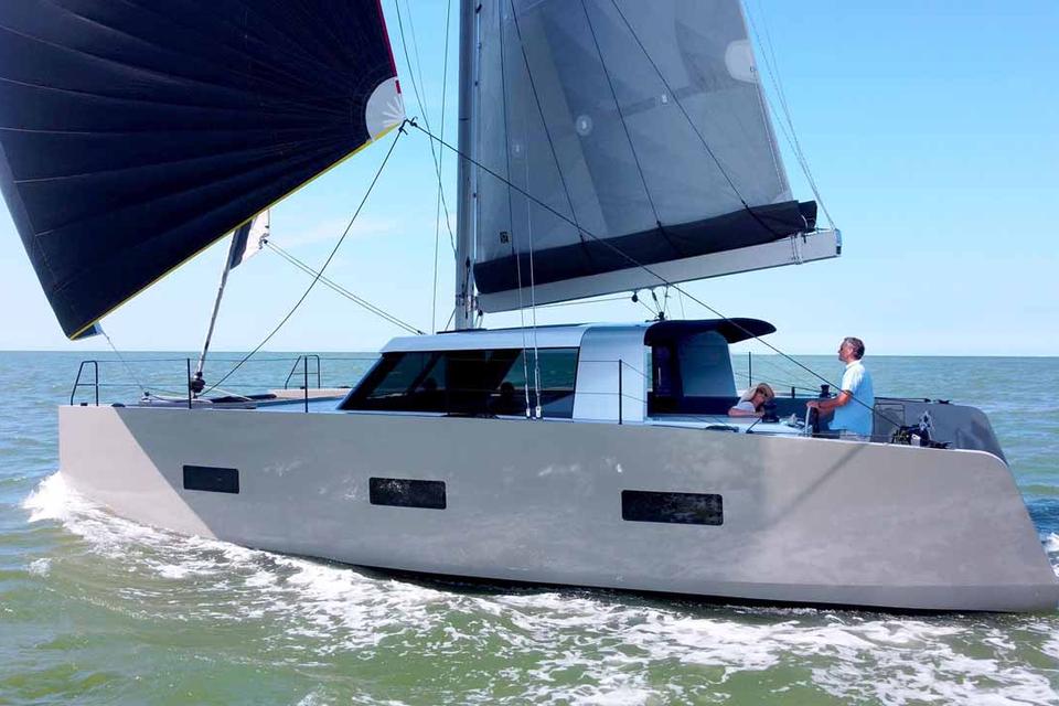 Vaan R4 Electric (5)