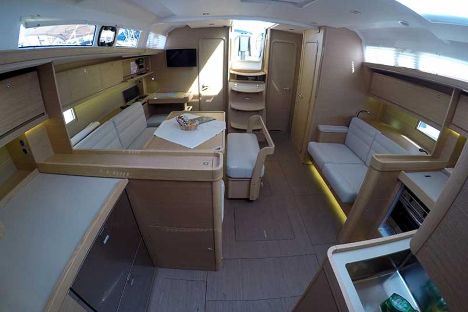 Dufour 460 Grand Large (3)