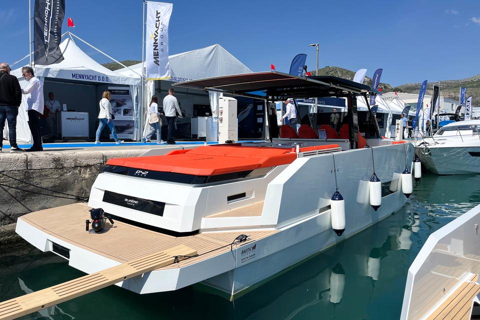 De Antonio D42 Open