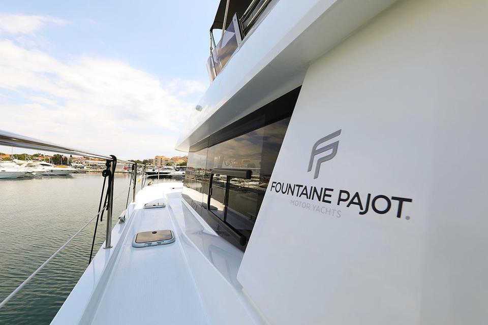 Motor Catamaran Fountaine Pajot MY 37 (11)